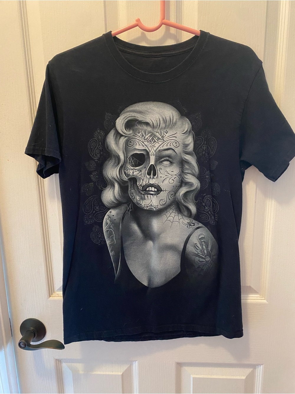 Monroe Portrait Graphic Tee - Black